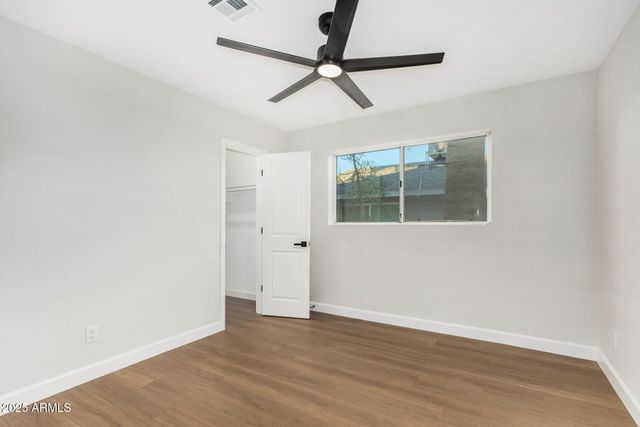 6413 E HOLLY Street, Scottsdale, AZ 85257