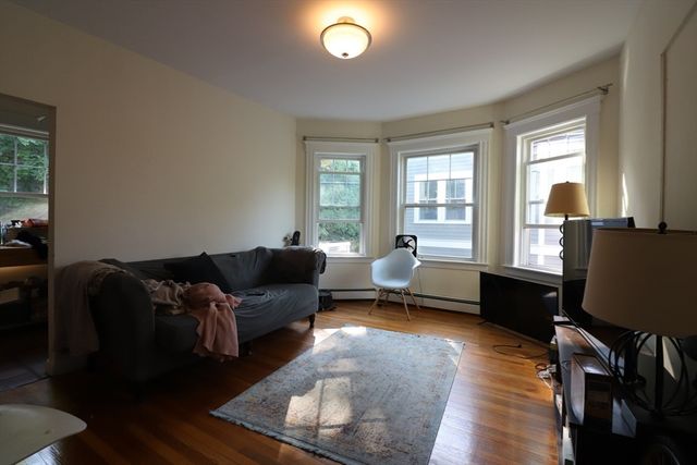 40 Atherton Rd. 2, Brookline, MA 02446