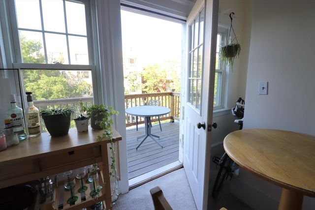 40 Atherton Rd. 2, Brookline, MA 02446