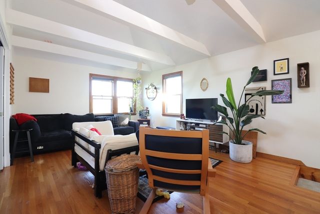 40 Atherton Rd. 2, Brookline, MA 02446