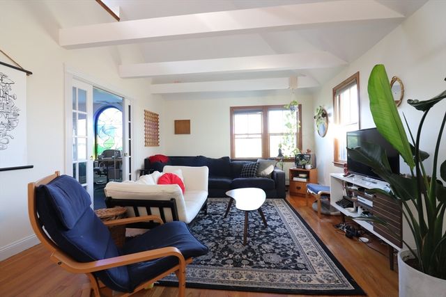 40 Atherton Rd. 2, Brookline, MA 02446