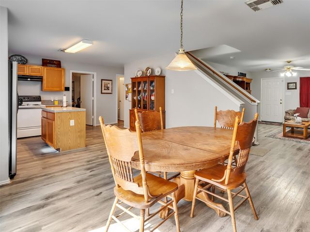 501 Pine Cluster Court, Conroe, TX 77301