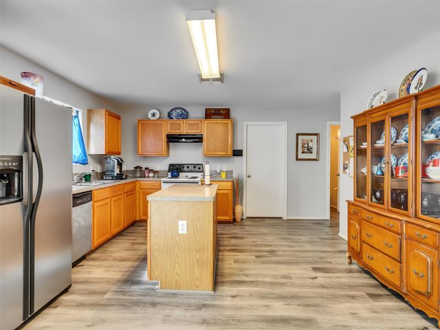 501 Pine Cluster Court, Conroe, TX 77301