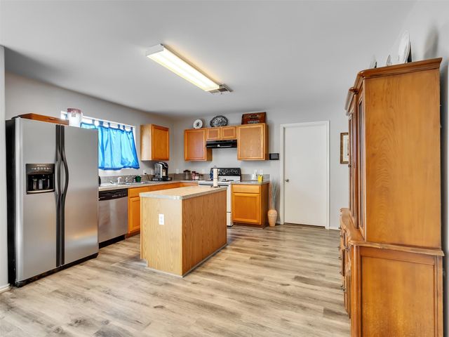 501 Pine Cluster Court, Conroe, TX 77301