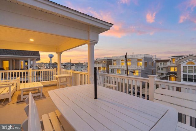 130 E PENNSYLVANIA, Long Beach Township, NJ 08008