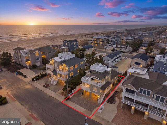 130 E PENNSYLVANIA, Long Beach Township, NJ 08008
