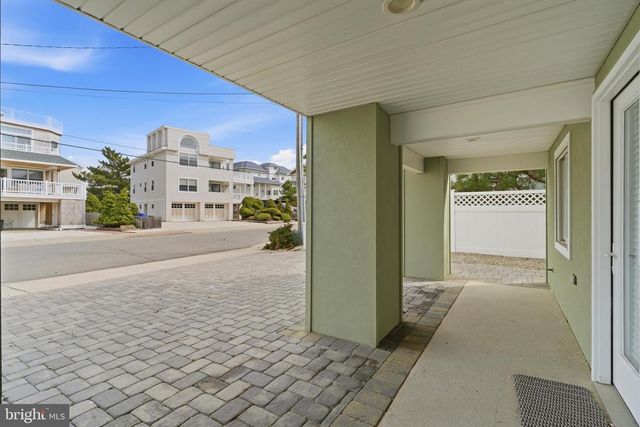 130 E PENNSYLVANIA, Long Beach Township, NJ 08008