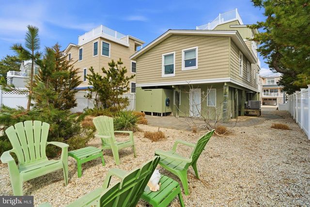 130 E PENNSYLVANIA, Long Beach Township, NJ 08008