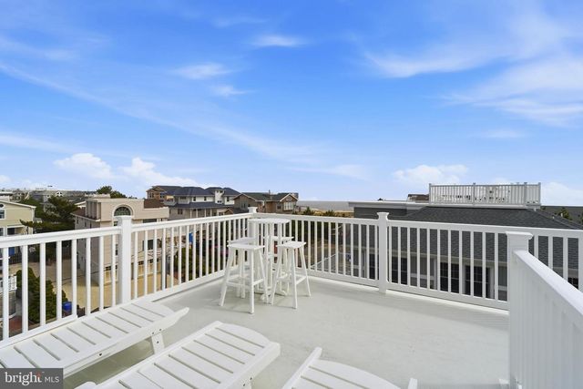 130 E PENNSYLVANIA, Long Beach Township, NJ 08008