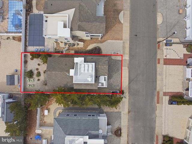 130 E PENNSYLVANIA, Long Beach Township, NJ 08008