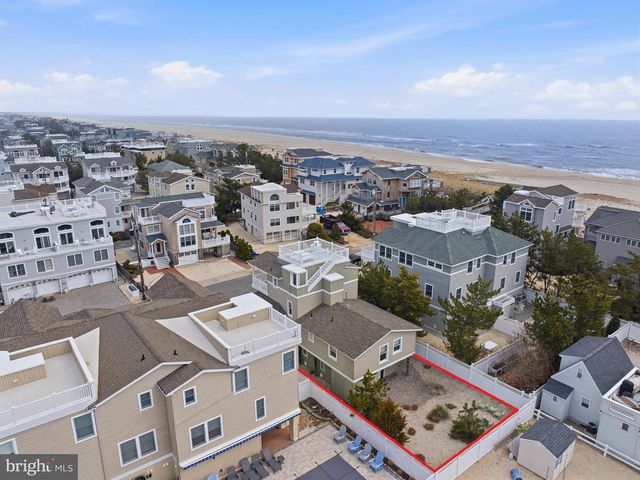 130 E PENNSYLVANIA, Long Beach Township, NJ 08008