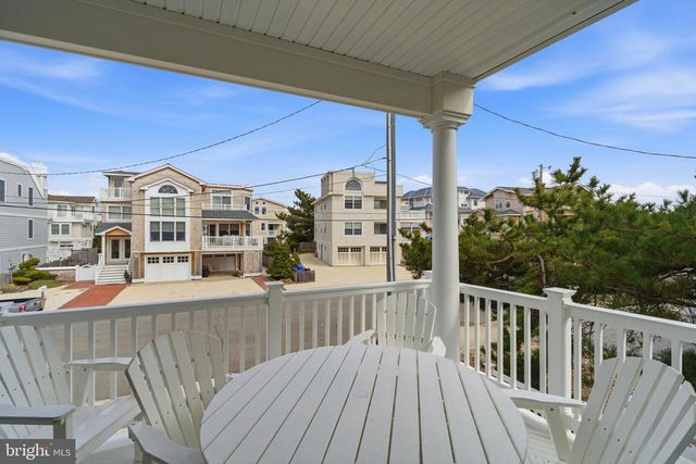 130 E PENNSYLVANIA, Long Beach Township, NJ 08008