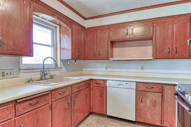 1810 Windsor Way, Norman, OK 73069