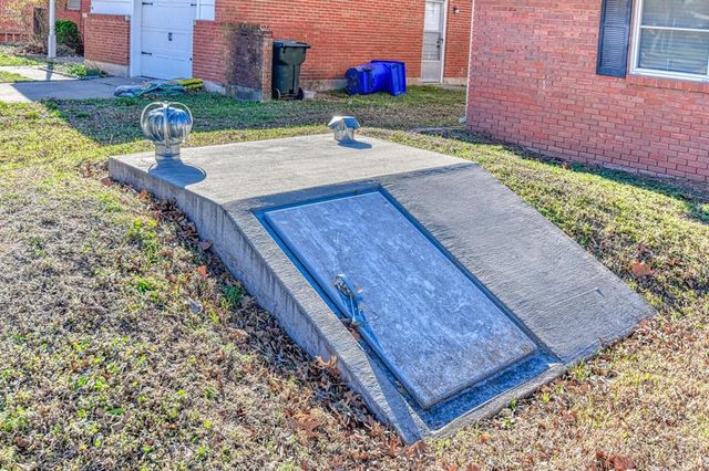 1810 Windsor Way, Norman, OK 73069