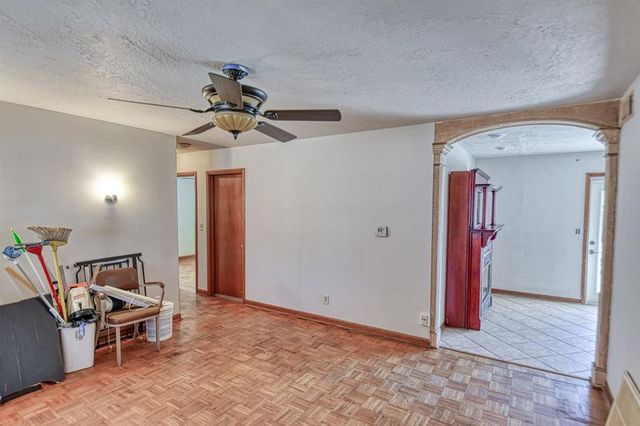 1810 Windsor Way, Norman, OK 73069