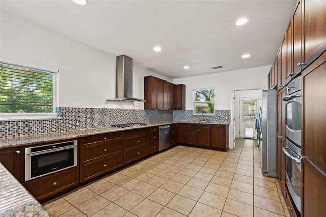 3203 E 18th ST, Austin, TX 78721