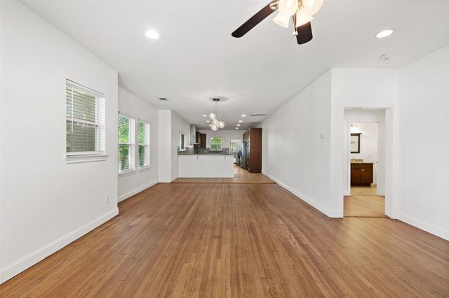 3203 E 18th ST, Austin, TX 78721