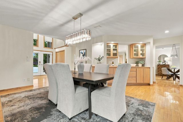 1851 South Lane, Mendota Heights, MN 55118