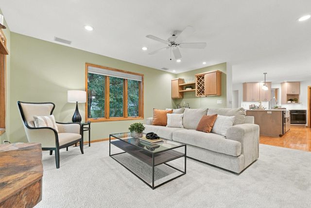 1851 South Lane, Mendota Heights, MN 55118