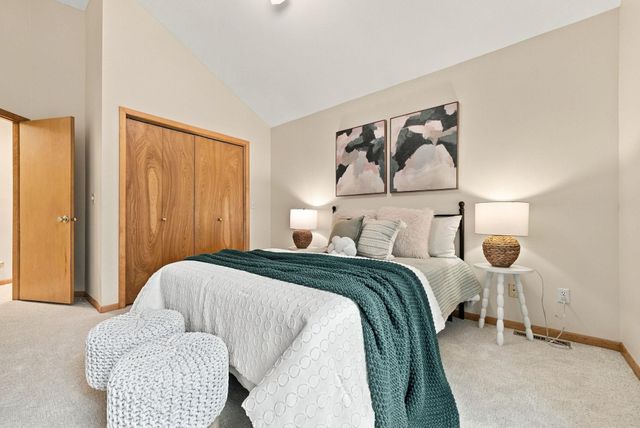 1851 South Lane, Mendota Heights, MN 55118