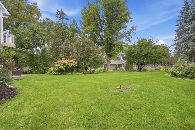 1851 South Lane, Mendota Heights, MN 55118