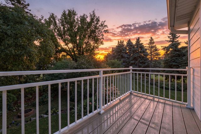 1851 South Lane, Mendota Heights, MN 55118