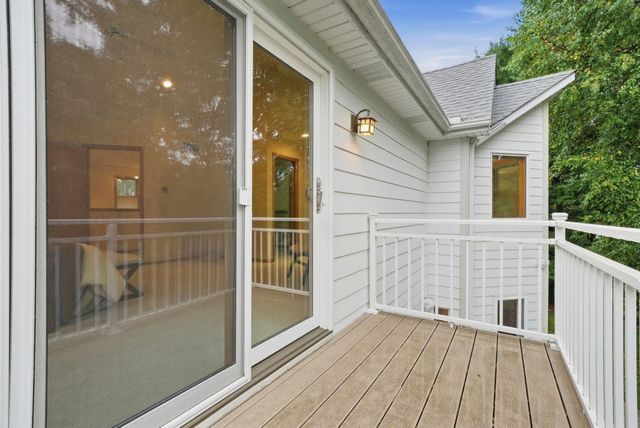 1851 South Lane, Mendota Heights, MN 55118
