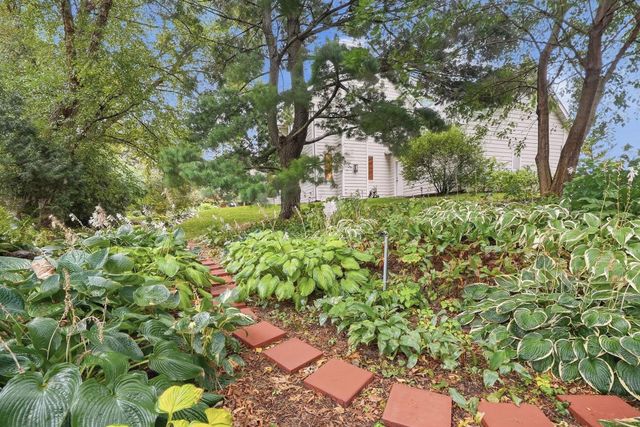 1851 South Lane, Mendota Heights, MN 55118
