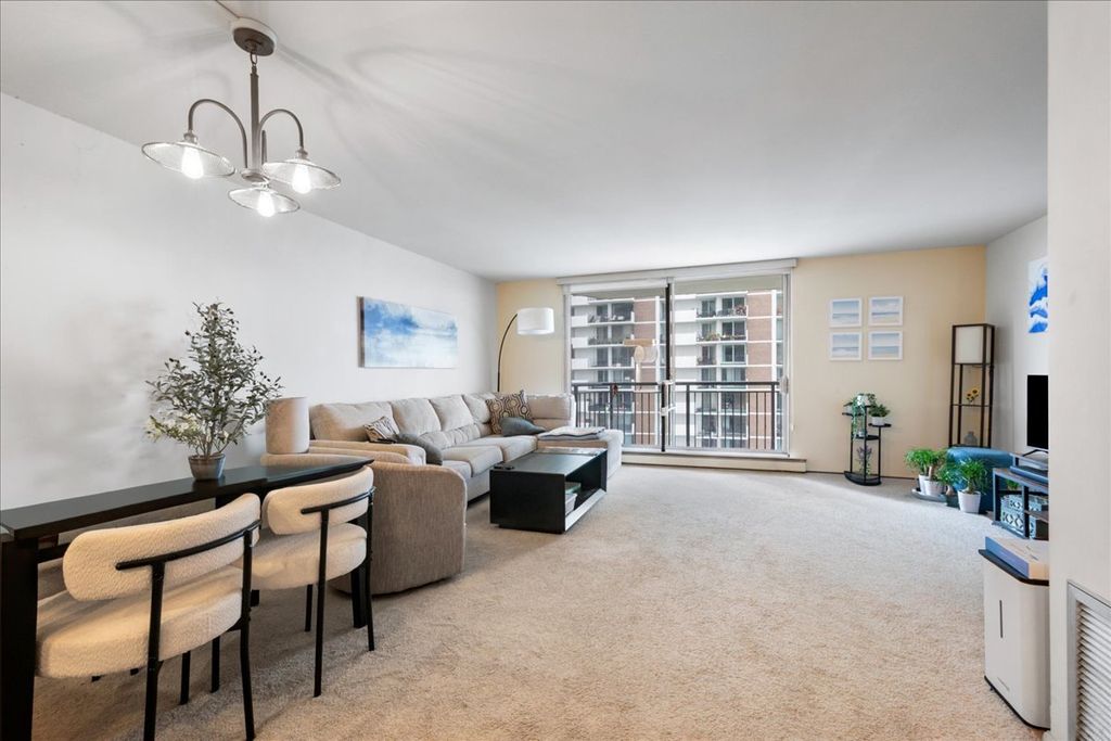 6007 N Sheridan Road 24D, Chicago, IL 60660 — photo 4