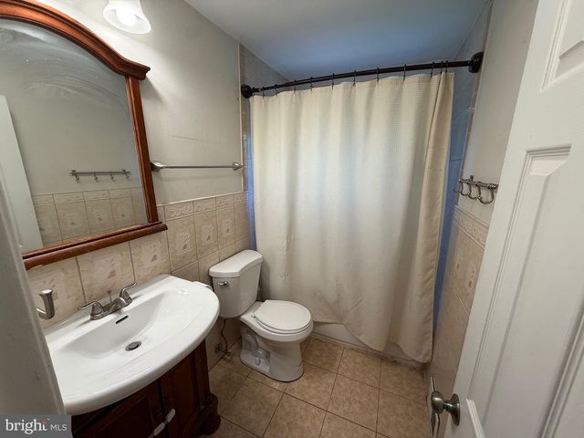 174 KANSAS RD, Pennsville, NJ 08070