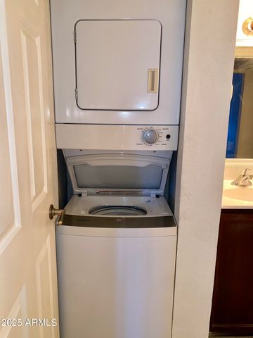 1720 E THUNDERBIRD Road 1047, Phoenix, AZ 85022