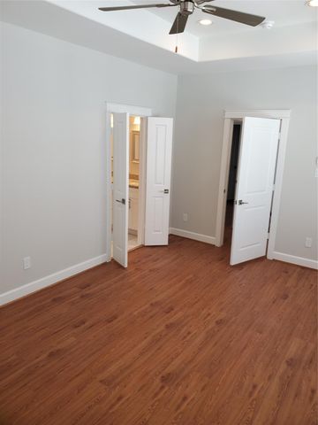 716C Link Road, Houston, TX 77008