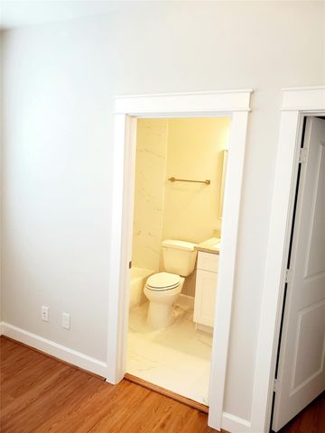 716C Link Road, Houston, TX 77008