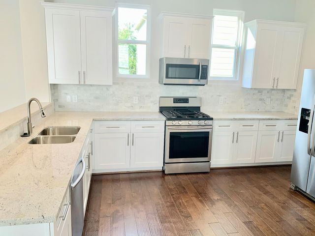 716C Link Road, Houston, TX 77008