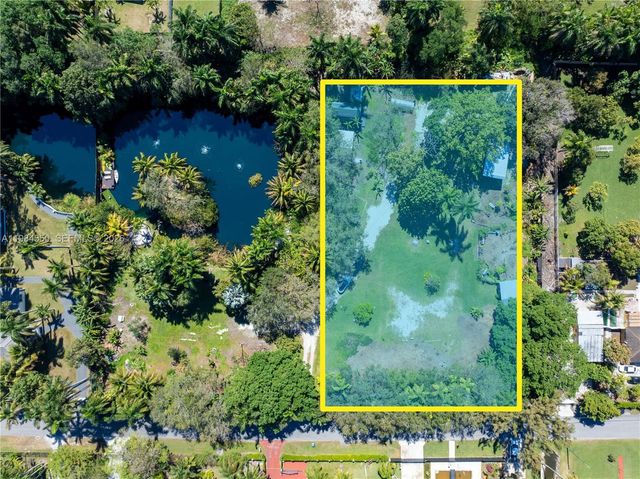 154th Street - 861, North Miami Beach, FL 33162