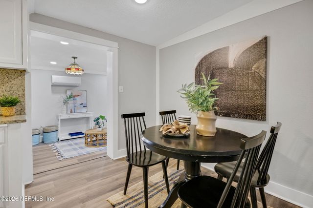 7631 DANDY Avenue, Jacksonville, FL 32211