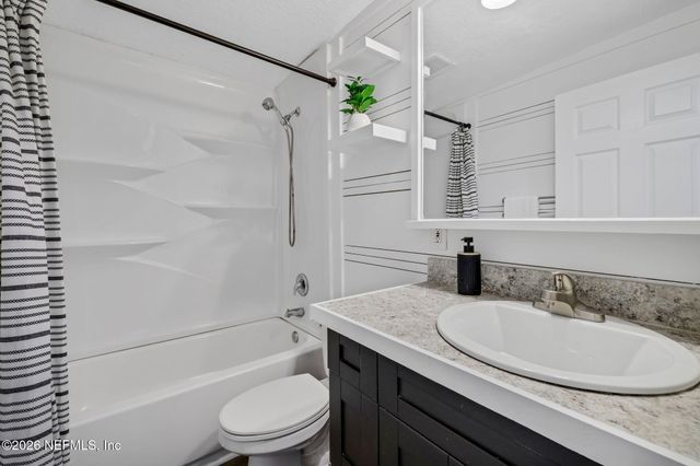 7631 DANDY Avenue, Jacksonville, FL 32211