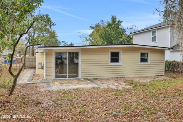 7631 DANDY Avenue, Jacksonville, FL 32211