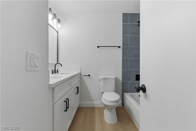 2341 Wooster Circle B, Las Vegas, NV 89108