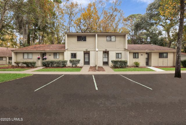 96 Mathews Dr Apt 186, Hilton Head Island, SC 29926