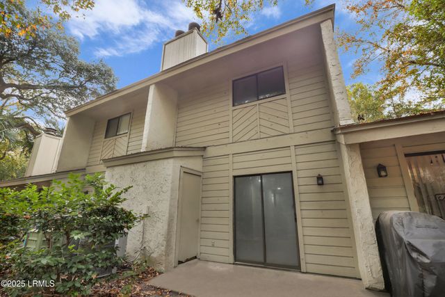 96 Mathews Dr Apt 186, Hilton Head Island, SC 29926