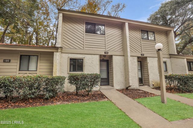 96 Mathews Dr Apt 186, Hilton Head Island, SC 29926
