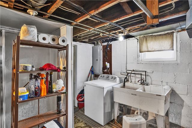 804 George, Scottdale, PA 15683