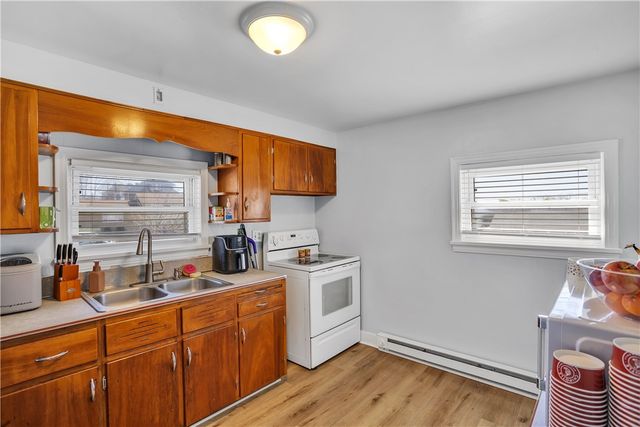 804 George, Scottdale, PA 15683