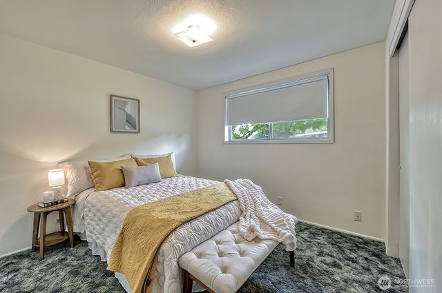 1724 Sunset Drive, Burlington, WA 98233