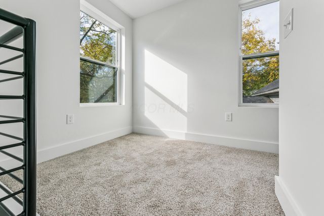 544 Seymour Avenue, Columbus, OH 43205