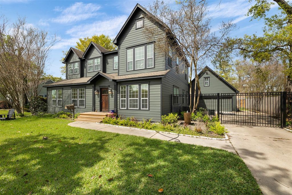 516 W 30th Street, Houston, TX 77018