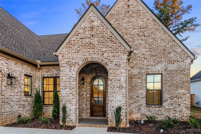 5811 Edgefield, Tuscaloosa, AL 35406