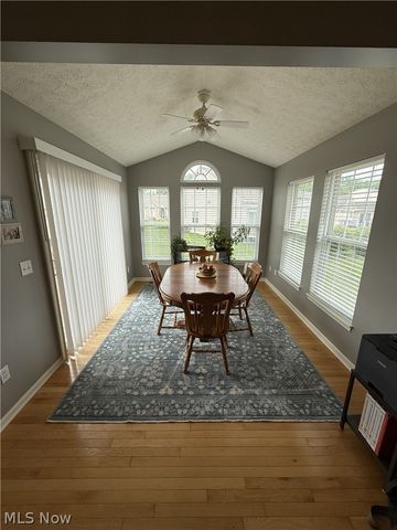544 Country View, Northfield Center, OH 44067