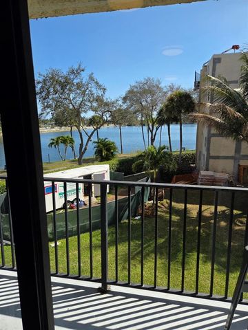 3500 Blue Lake Drive 304, Pompano Beach, FL 33064